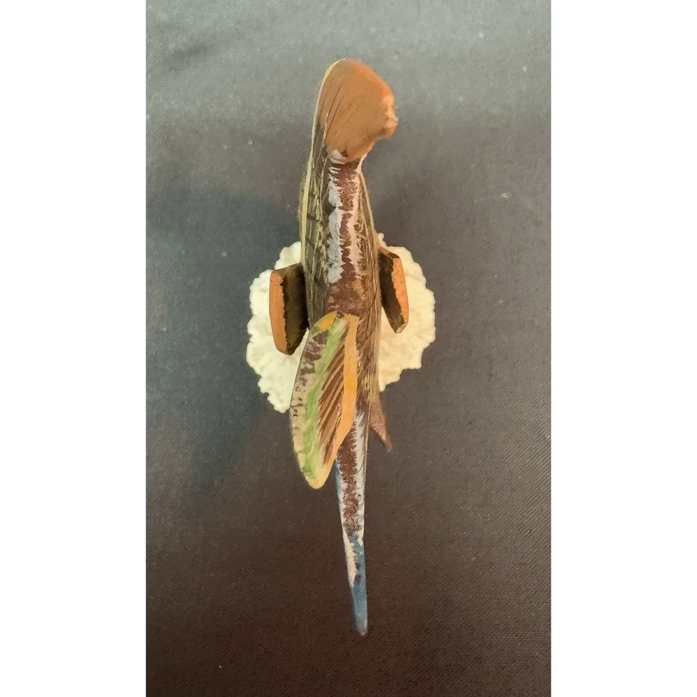 Hand Carved & Painted Wooden Angel Fish Mounted On Faux Natural Coral 4